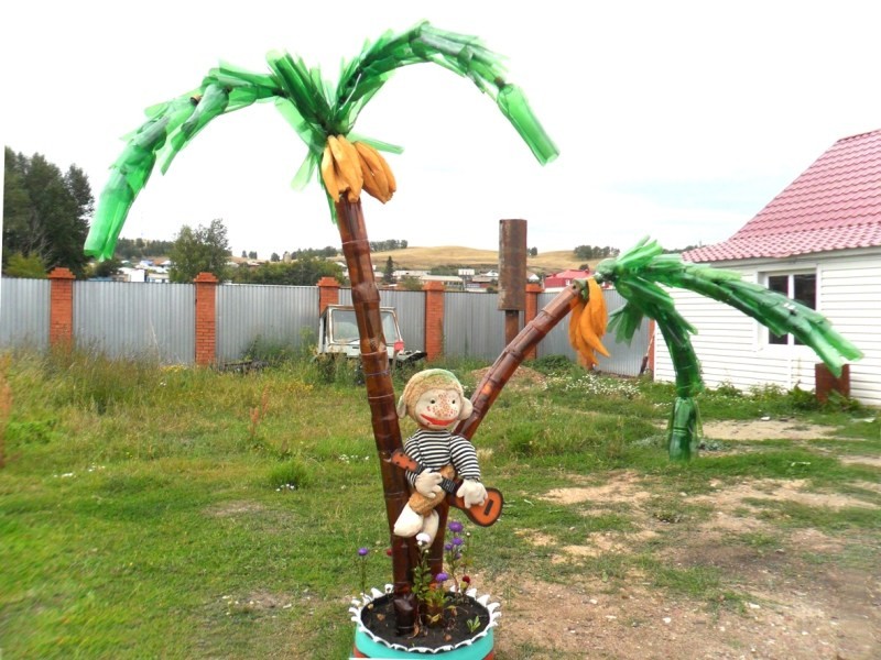 Искусственная пальма - южное растение, которое никогда не завянет